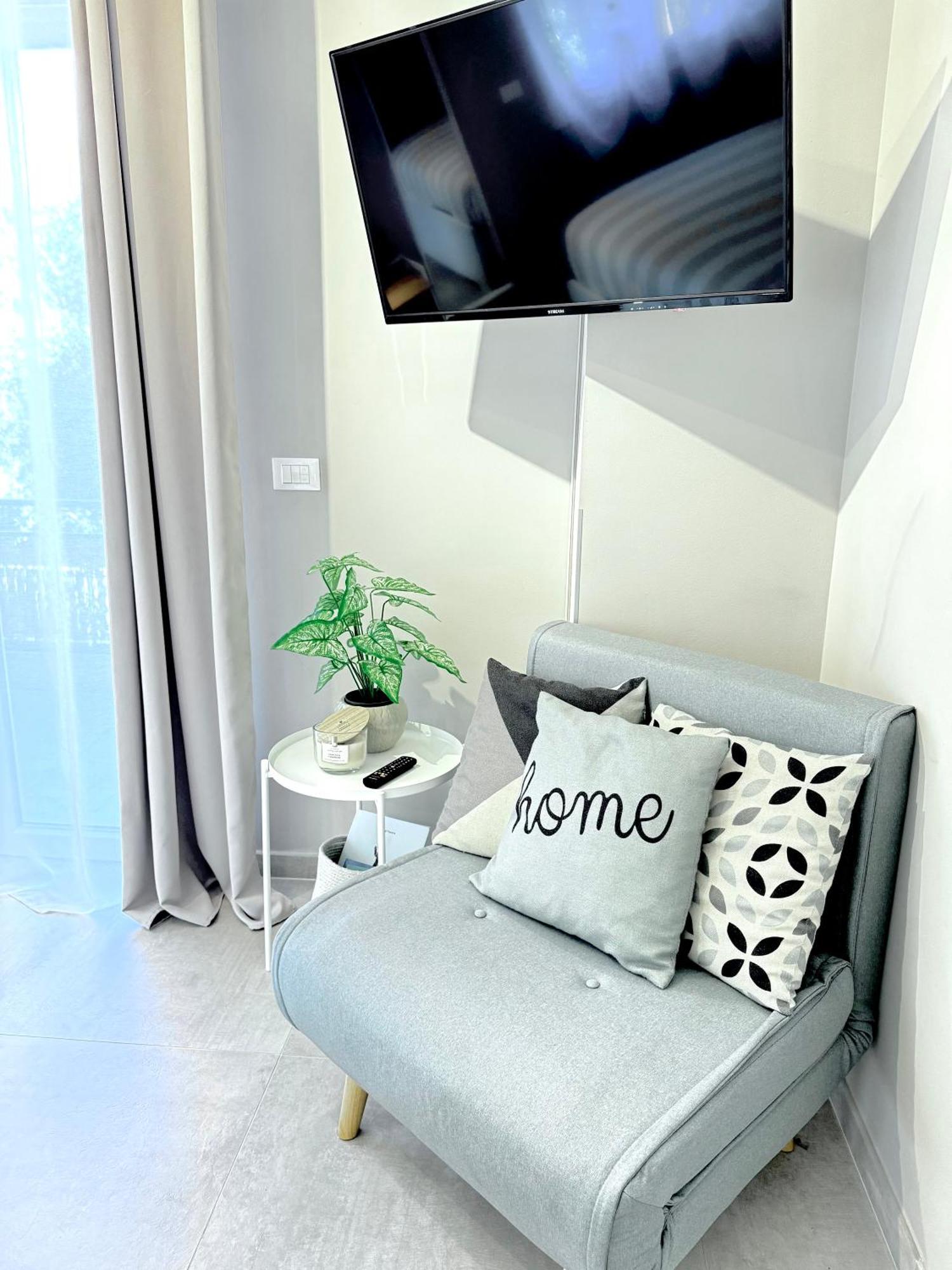 Appartamento Casa Rosetta - Relax In Centro, Parcheggio Privato, Mare A 2 Passi Bordighera Esterno foto